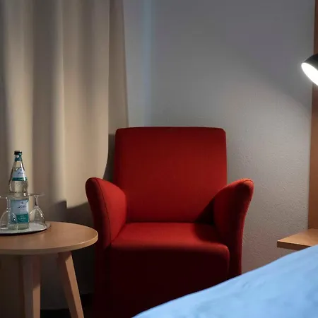 格拉夫旅馆 2* Obereggenen